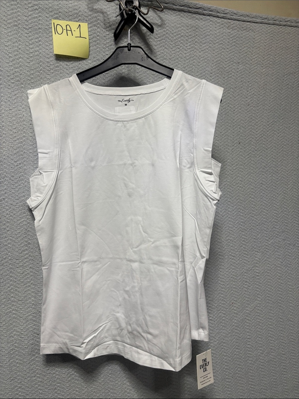 The everly co white tank top size medium NWT